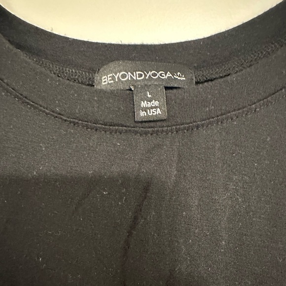 Beyond Yoga Tank Top - Picture 3 of 3